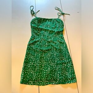 -Princess Polly size 2 green summer dress pixie